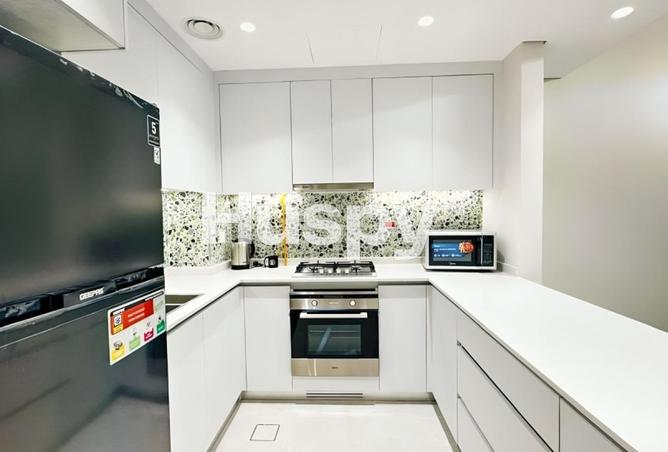 98703954 - Property Image 2