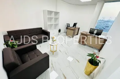 مكتب - غرفة نوم - 1 حمام للايجار في فاطمه محمد احمد بن سليمان - الرفاعة - بر دبي - دبي