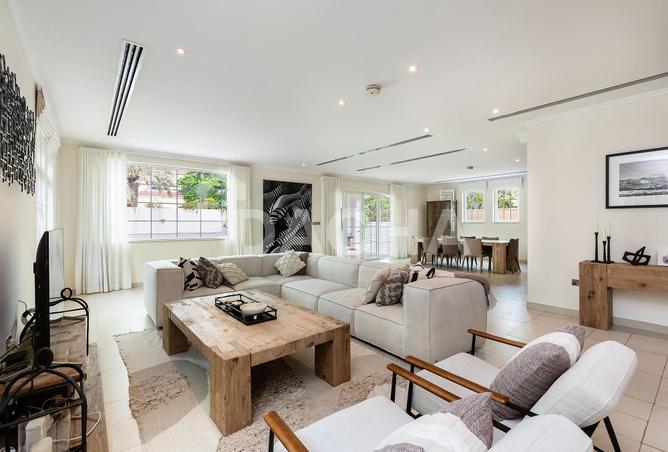 70275448 - صورة العقار 2