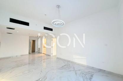 Apartment - 1 - 2 for rent in International City Phase 2 - Al Warsan 4 - Al Warsan - Dubai Apartment - 1 - 2 for rent in International City Phase 2 - Al Warsan 4 - Al Warsan - Dubai