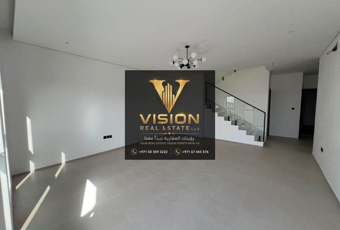 124281587 - Property Image 3