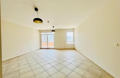 Apartment - 3 Bedrooms - 4 Bathrooms for rent in Shakespeare Circus 2 - Shakespeare Circus - Motor City - Dubai