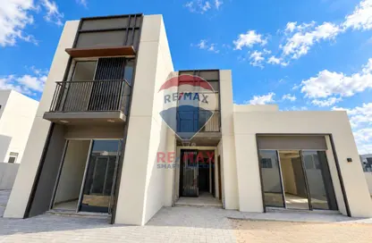 Villa - 4 Bedrooms for sale in Fay Alreeman - Al Shamkha - Abu Dhabi