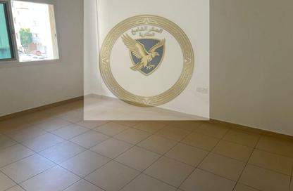 Apartment - 1 Bedroom - 2 Bathrooms for rent in Al Qulaya'ah - Al Sharq - Sharjah