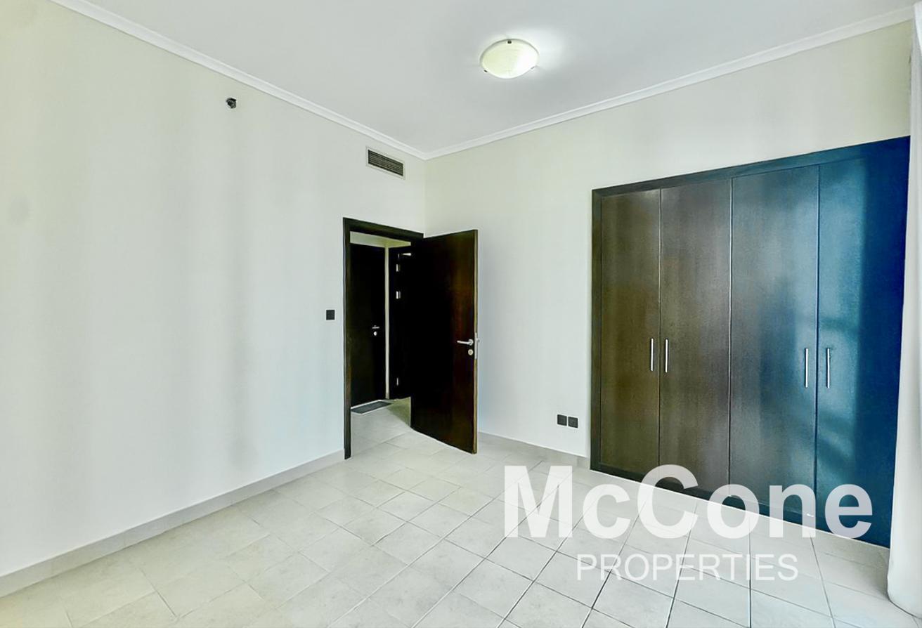 Best Value | Well Maintained | Vacant photo 5