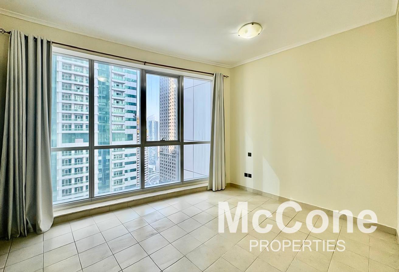 Best Value | Well Maintained | Vacant photo 4