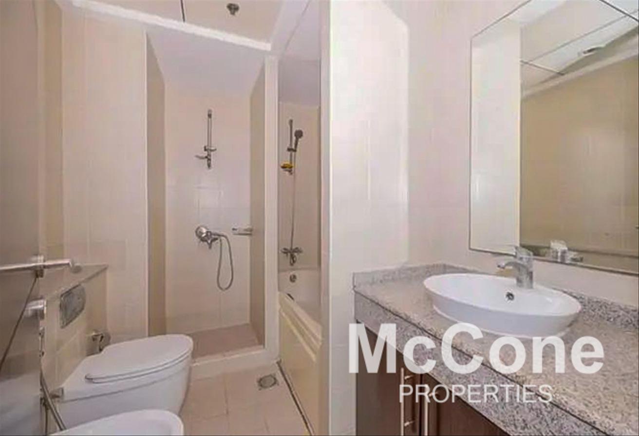 Best Value | Well Maintained | Vacant photo 10