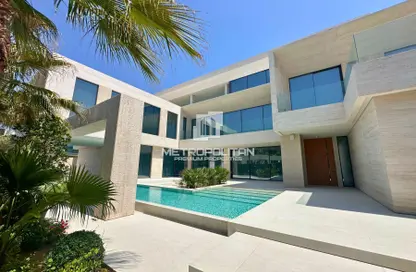 Villa - 7 Bedrooms - 7+ Bathrooms for rent in Pearl Jumeirah Villas - Pearl Jumeirah - Jumeirah - Dubai