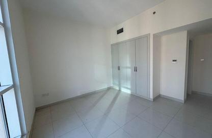 Apartment - 2 Bedrooms - 3 Bathrooms for rent in Al Khan Lagoon Tower - Al Khan Lagoon - Al Khan - Sharjah