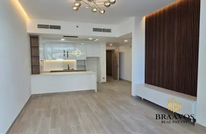 شقة - غرفة نوم - 2 حمامات للايجار في ذا ايست كريست - ديستريكت 17 - قرية جميرا الدائرية - دبي شقة - غرفة نوم - 2 حمامات للايجار في ذا ايست كريست - ديستريكت 17 - قرية جميرا الدائرية - دبي