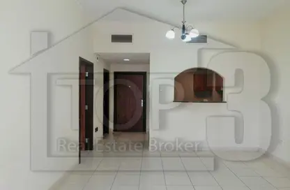 Apartment - 1 Bedroom - 2 Bathrooms for rent in University View Block B - University View - Dubai Silicon Oasis - Dubai Apartment - 1 Bedroom - 2 Bathrooms for rent in University View Block B - University View - Dubai Silicon Oasis - Dubai