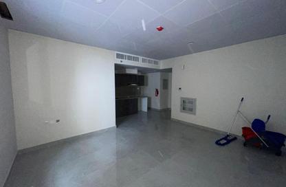Apartment - Studio - 1 Bathroom for rent in Muweileh Community - Muwaileh Commercial - Sharjah