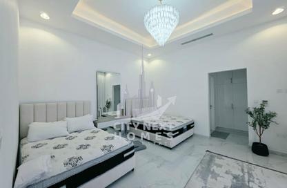 Villa - 4 Bedrooms - 5 Bathrooms for rent in Al Aweer 1 - Al Aweer - Dubai