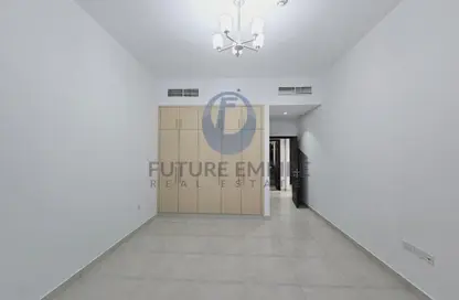 Apartment - 1 Bedroom - 2 Bathrooms for rent in Airport View Building - Al Garhoud - Dubai