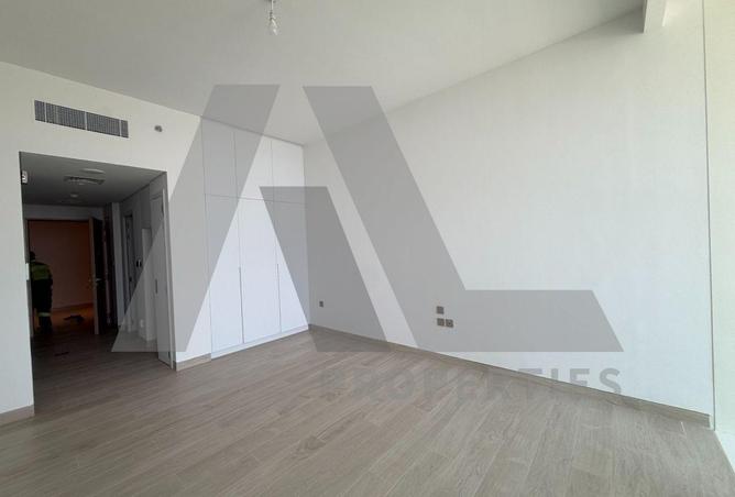 143755357 - Property Image 3