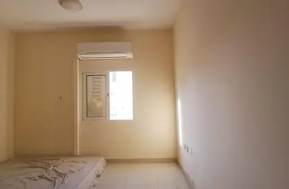 Apartment - Studio - 1 Bathroom for rent in Al Nabaa Building - Al Naba'ah - Al Sharq - Sharjah