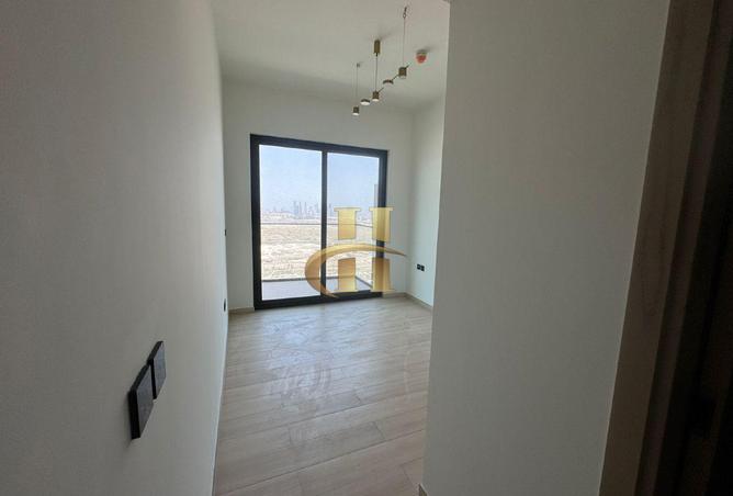 99123869 - Property Image 3
