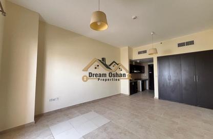 Apartment - Studio - 1 for rent in Silicon Gates 1 - Silicon Gates - Dubai Silicon Oasis - Dubai