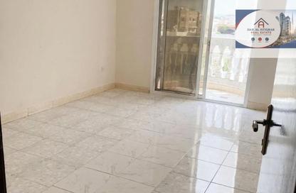 Apartment - 1 - 1 for rent in Thuraya Al Majaz Building - Al Majaz 3 - Al Majaz - Sharjah Apartment - 1 - 1 for rent in Thuraya Al Majaz Building - Al Majaz 3 - Al Majaz - Sharjah