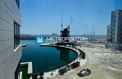 Apartment - 1 Bedroom - 2 Bathrooms for sale in The Wave - Najmat Abu Dhabi - Al Reem Island - Abu Dhabi