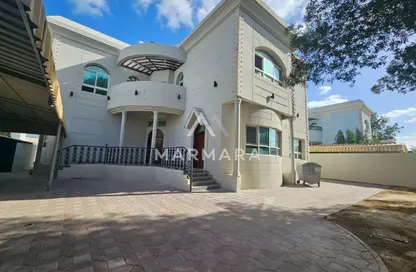 Villa - 5 Bedrooms - 7 Bathrooms for rent in Umm Suqeim 2 Villas - Umm Suqeim 2 - Umm Suqeim - Dubai