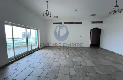 شقة - 4 غرف نوم - 5 حمامات للايجار في A برج الخليج - عود ميثاء - بر دبي - دبي