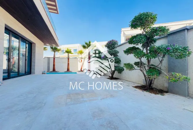 126575857 - Property Image 2