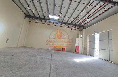 Warehouse - Studio - 1 Bathroom for rent in Umm Al Thuoob - Umm Al Quwain