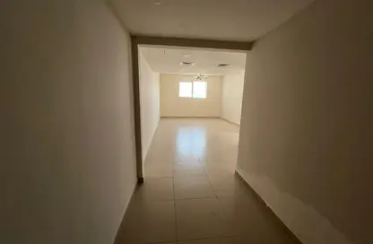 Apartment - 1 Bedroom - 2 Bathrooms for rent in Al Majaz 1 - Al Majaz - Sharjah
