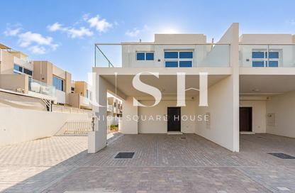 Townhouse - 4 - 5 for rent in Avencia - Damac Hills 2 - Dubai