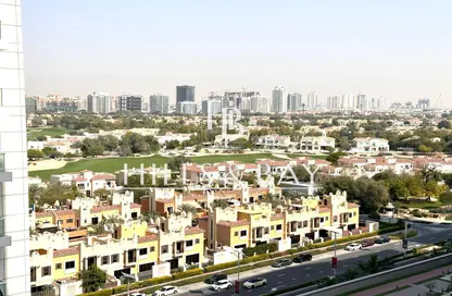 شقة - غرفة نوم - 2 حمامات للبيع في في2 - مدينة دبي الرياضية - دبي