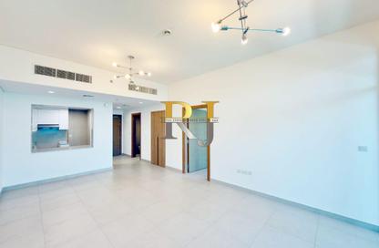 Apartment - 1 Bedroom - 2 Bathrooms for rent in Al Nasr Square - Oud Metha - Bur Dubai - Dubai