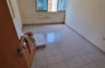 Apartment - 2 Bedrooms - 2 Bathrooms for rent in Al Nabaa Building - Al Naba'ah - Al Sharq - Sharjah