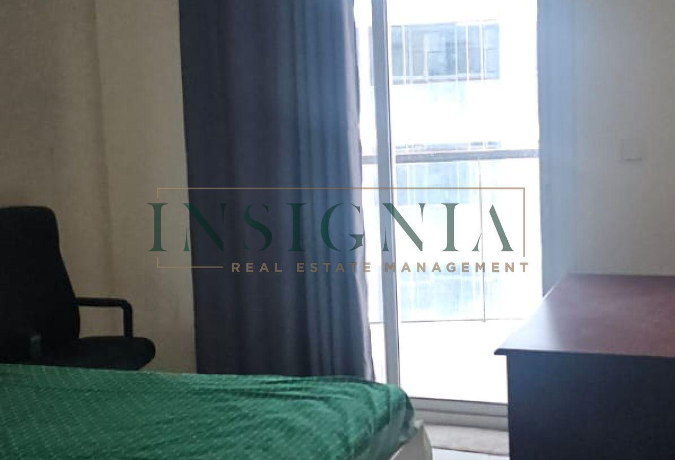 Vacant Furnished New Building Prime Location photo 4