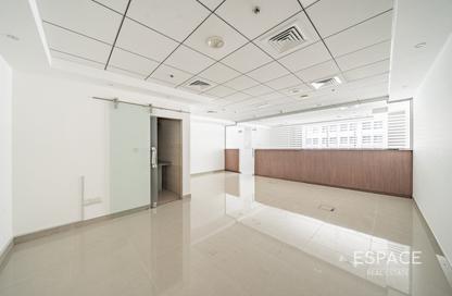 Office Space - Studio - 1 Bathroom for rent in The Burlington - Business Bay - Dubai