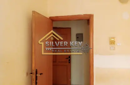 Apartment - 1 Bedroom - 1 Bathroom for rent in Al Shuwaiheen - Sharjah