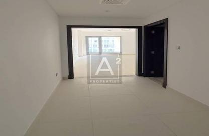 Apartment - 1 - 2 for rent in Bahwan Tower Downtown - Downtown Dubai - Dubai