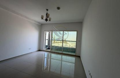Apartment - 2 Bedrooms - 3 Bathrooms for rent in Al Khan Corniche - Al Khan - Sharjah Apartment - 2 Bedrooms - 3 Bathrooms for rent in Al Khan Corniche - Al Khan - Sharjah