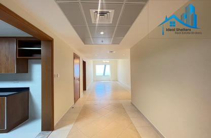 Apartment - 2 Bedrooms - 2 Bathrooms for rent in 21st Century Tower - Sheikh Zayed Road - Dubai