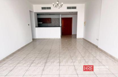 شقة - 2 - 2 للايجار في سكاي كورتس تاور A - أبراج سكاي كورتس - مجمع دبي ريزيدنس - دبي شقة - 2 - 2 للايجار في سكاي كورتس تاور A - أبراج سكاي كورتس - مجمع دبي ريزيدنس - دبي