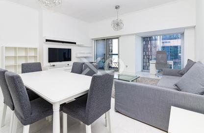 Apartment - 2 Bedrooms - 3 Bathrooms for sale in Cayan Tower - Dubai Marina - Dubai