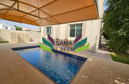Villa - 5 Bedrooms - 4 Bathrooms for rent in Al Manara - Dubai