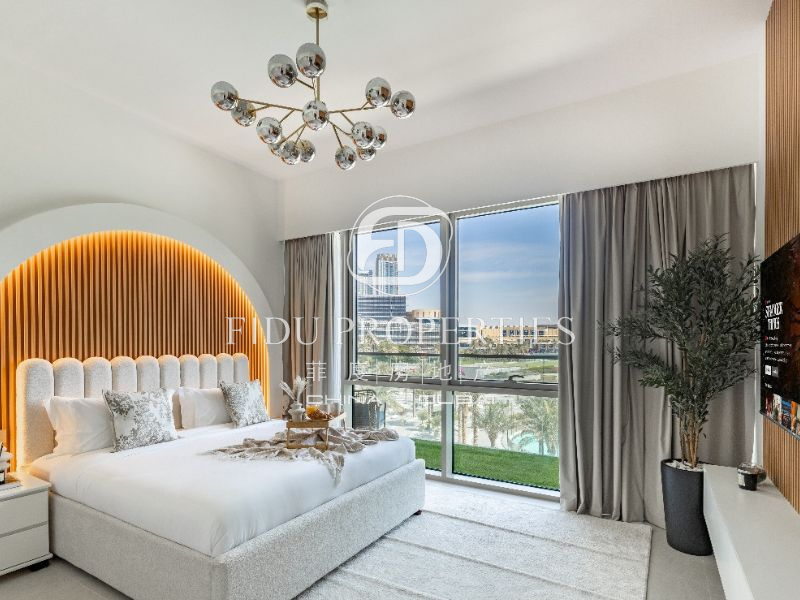Big Layout | Burj and Pool View | Big Terrace