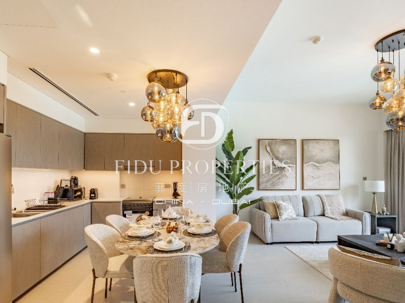 Big Layout | Burj and Pool View | Big Terrace
