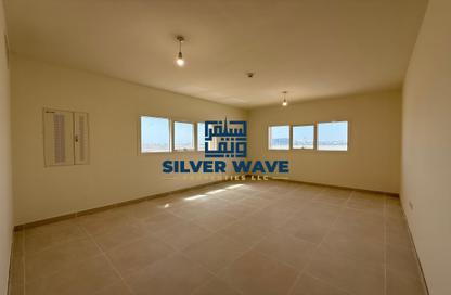 Apartment - 2 Bedrooms - 4 Bathrooms for rent in Rawdhat Abu Dhabi - Abu Dhabi