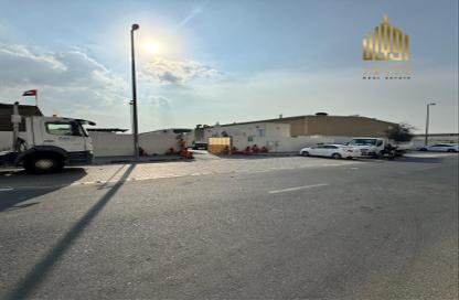 Warehouse - Studio for sale in Ali Mousa Building - Al Sajaa Industrial - Al Sajaa - Sharjah
