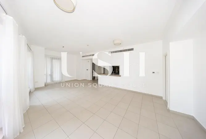 166080070 - Property Image 3