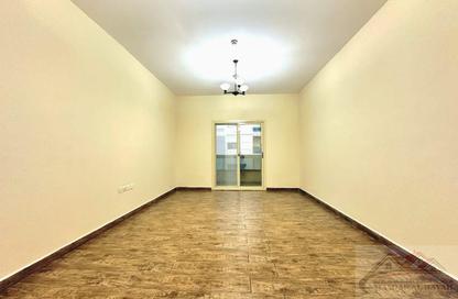 Apartment - 1 Bedroom - 2 Bathrooms for rent in Muwaileh 29 Building - Muwaileh - Sharjah