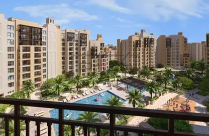 Apartment - 2 Bedrooms - 2 Bathrooms for sale in Lamaa - Madinat Jumeirah Living - Umm Suqeim - Dubai