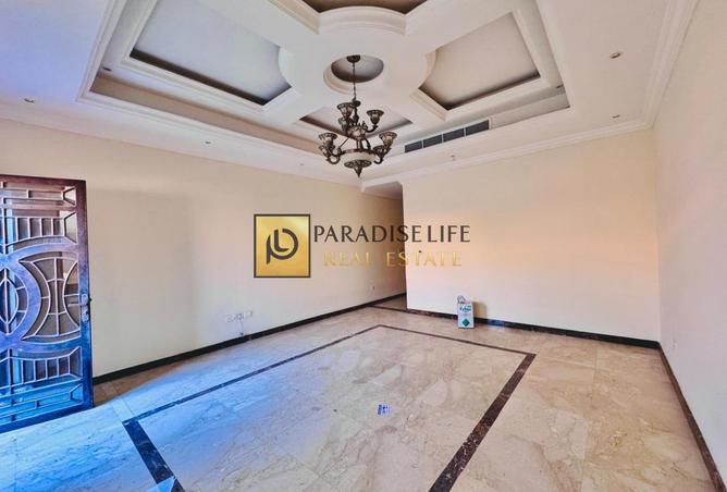 74245763 - Property Image 3